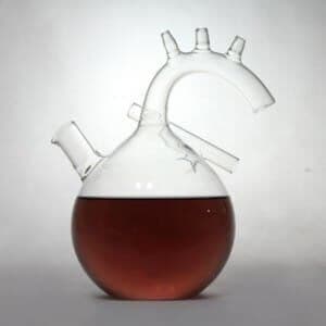 the-heart-wine-decanter-by-kosmos-project