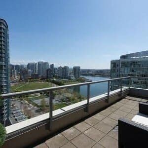 luongos-yaletown-penthouse-2