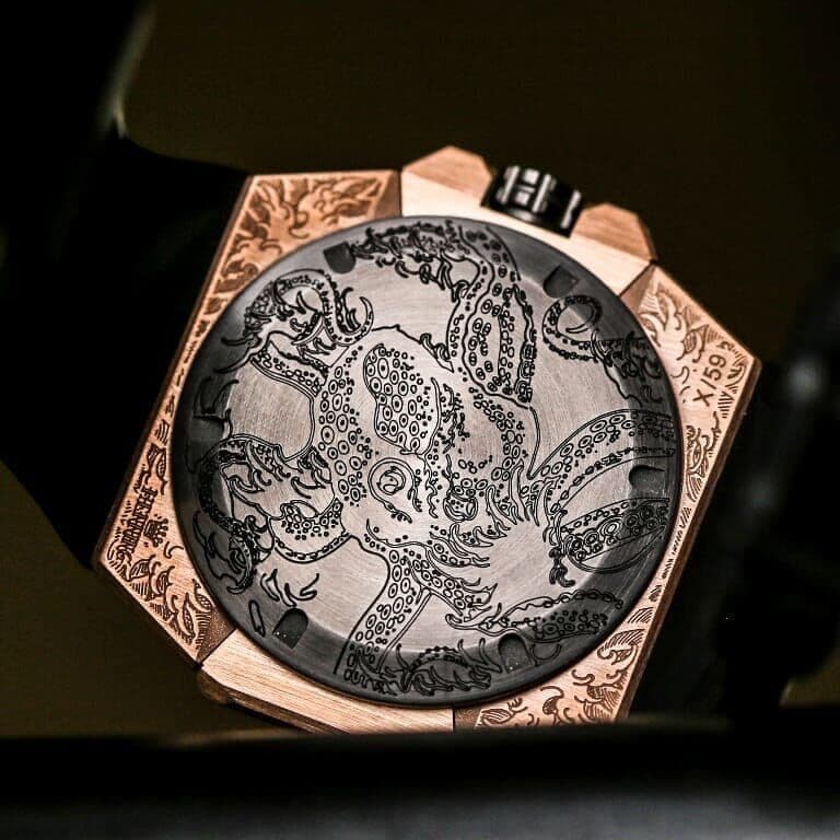 Linde Werdelin Oktopus Moon Tattoo Back Case